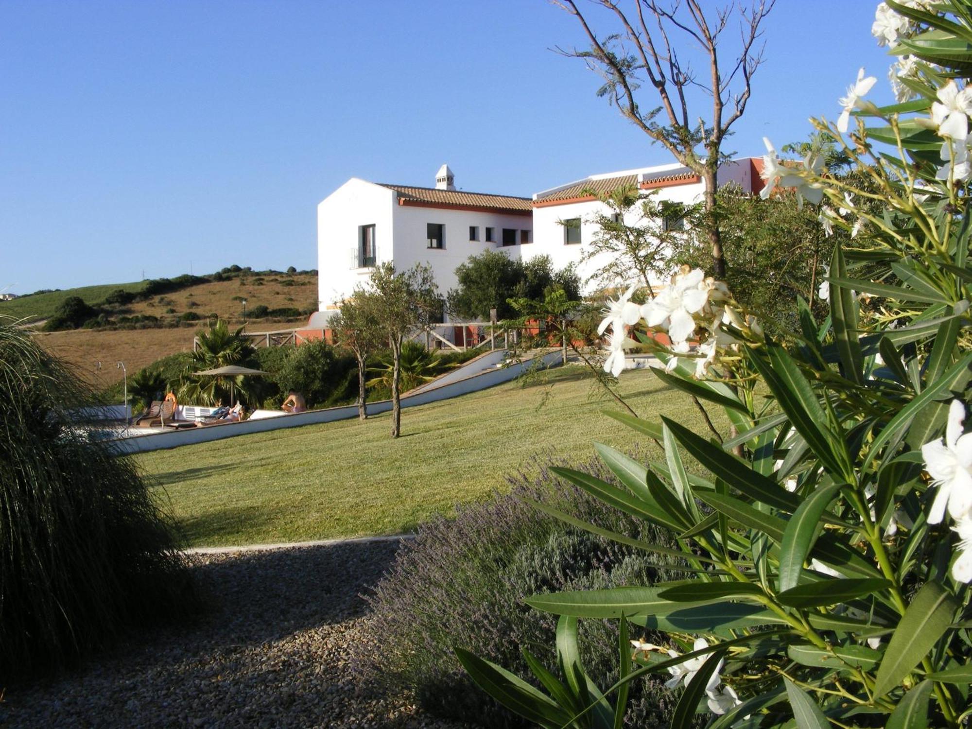 Hotel Sindhura Vejer de la Frontera Exterior photo